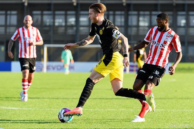 正手直线 正手直线